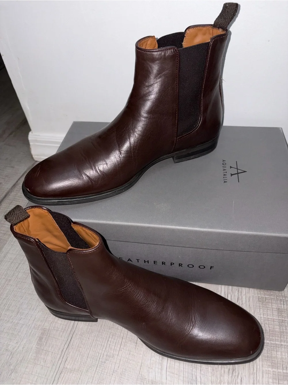 Aquatalia Men's Dark Brown Leather Chukka Boots